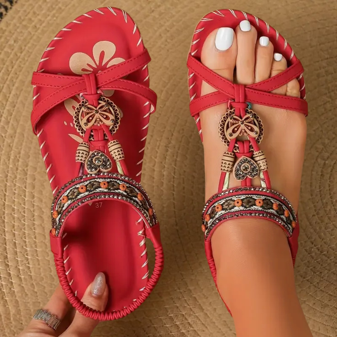Flora | Ibiza-style sandals that combine comfort and elegance