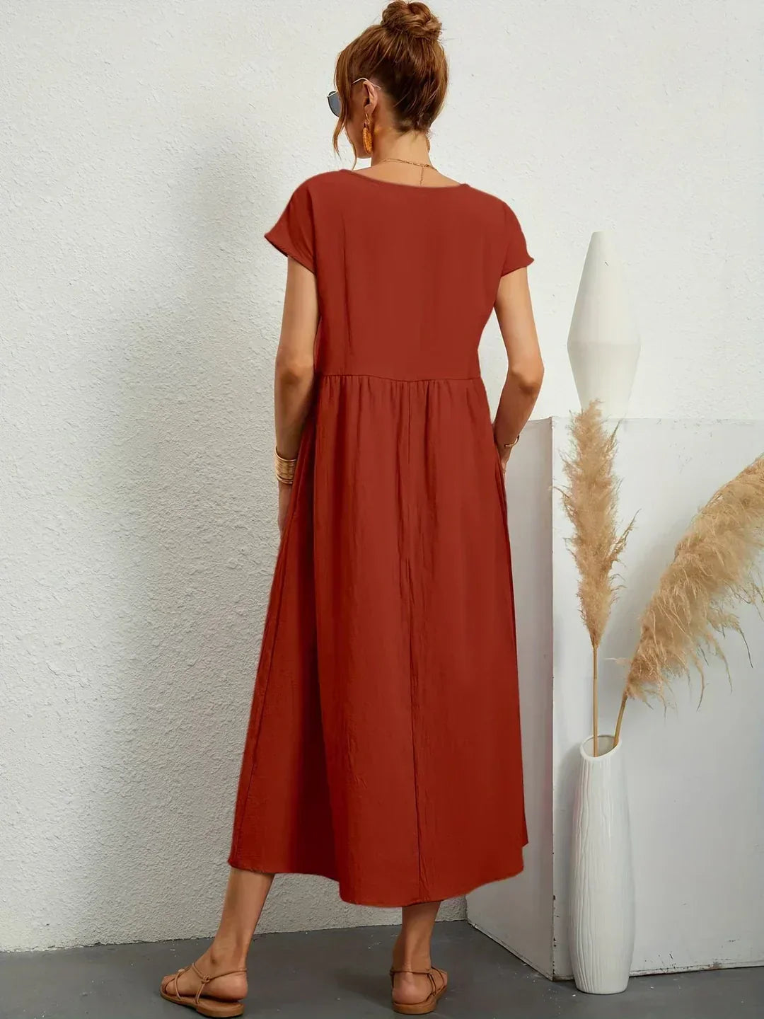 Heike | Flowing Midi Dress With Timeless Elegance