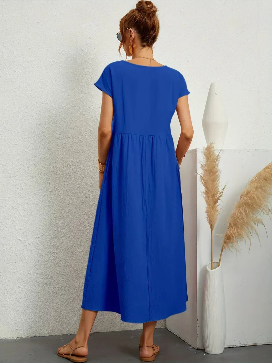 Heike | Flowing Midi Dress With Timeless Elegance