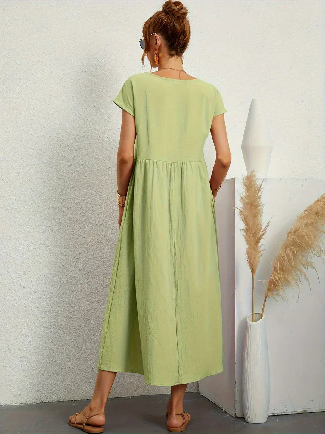 Heike | Flowing Midi Dress With Timeless Elegance
