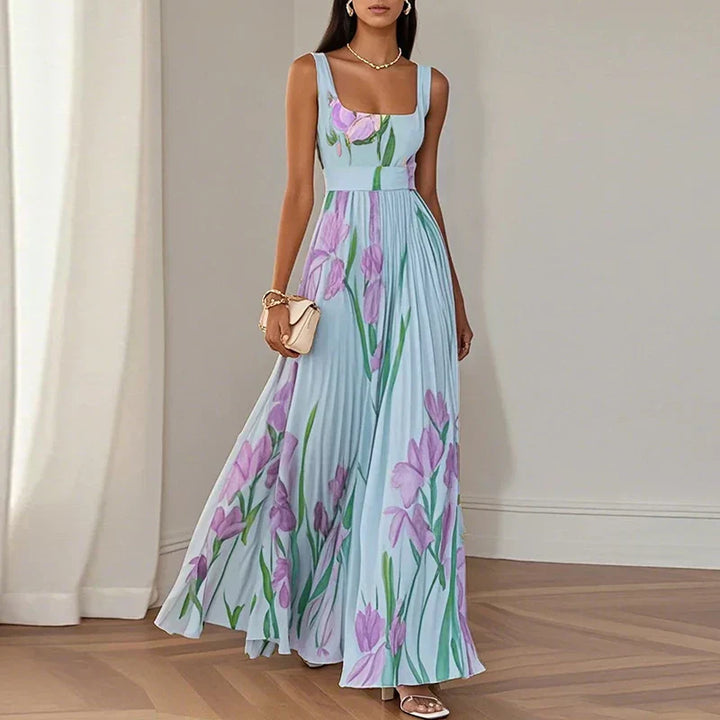 Lyra | Elegant Floral Maxi Dress with a Flattering Pleated Silhouette
