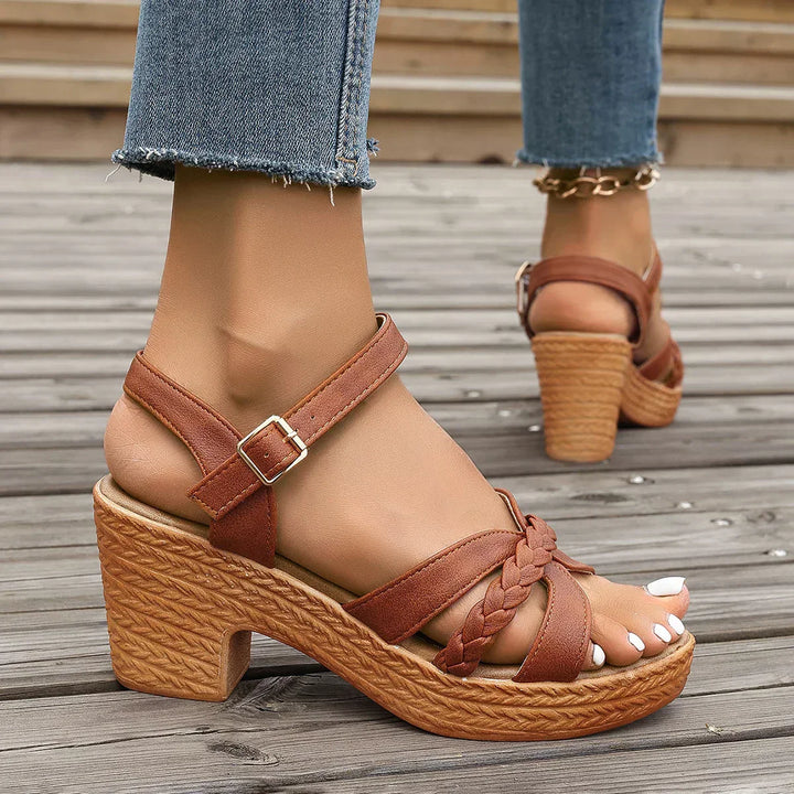 Gianna | Classic sandals with mid-height