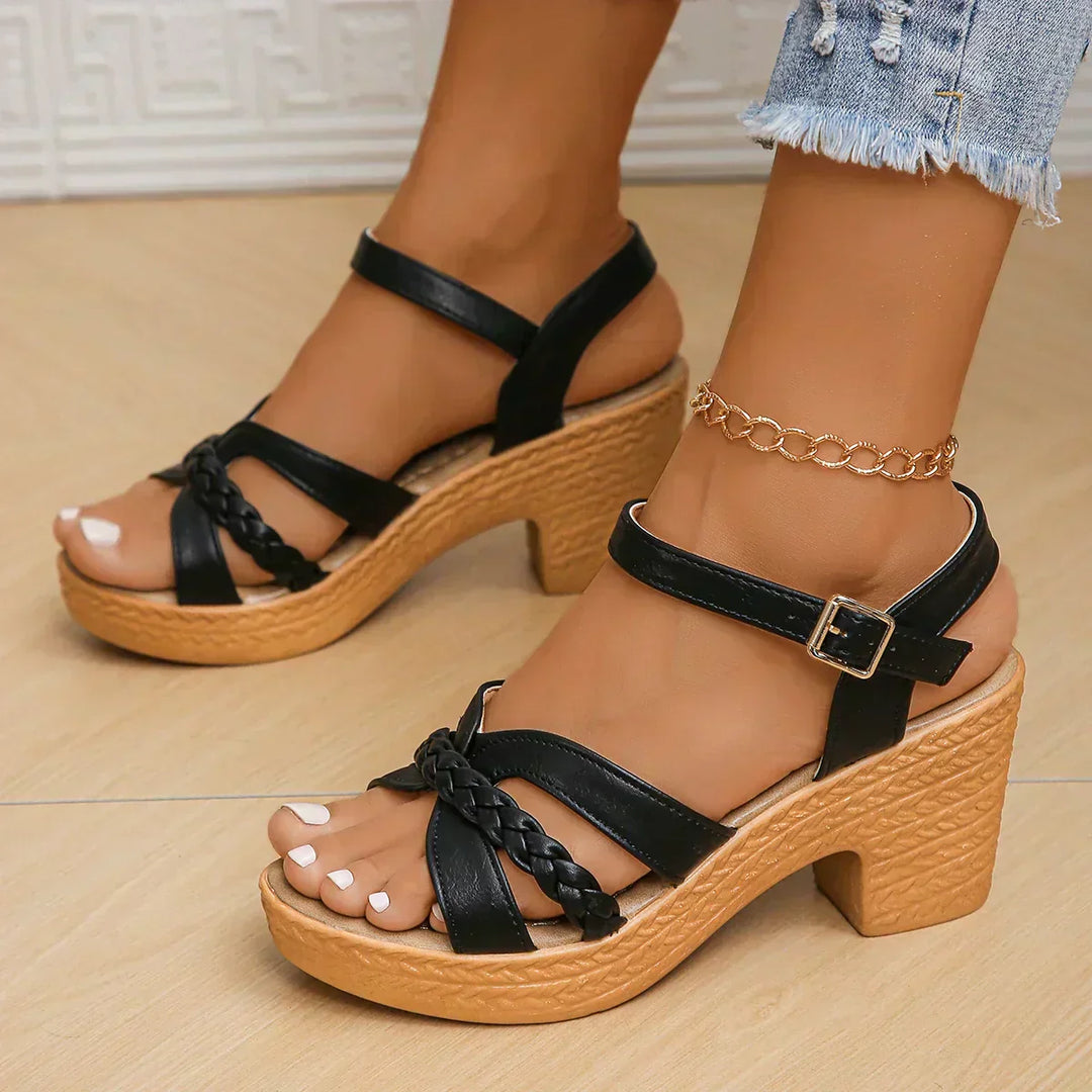 Gianna | Classic sandals with mid-height
